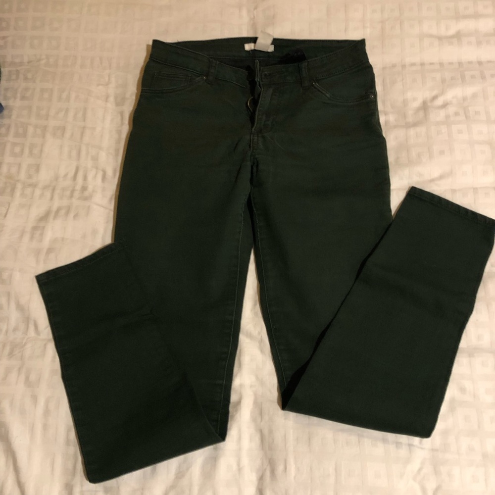 Dark green skinny jeans. Size 6.